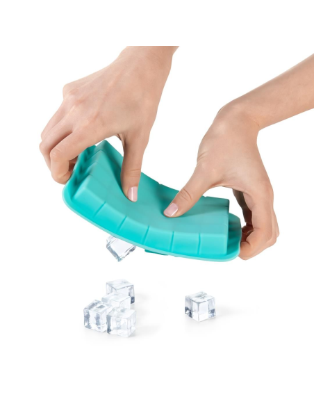 OXO IJsblokjesvorm 48!! stuks 2x2 cm.