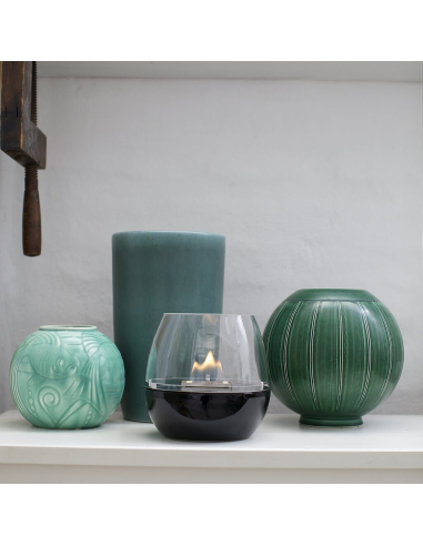 Tulip 18 Reactive Glass Black