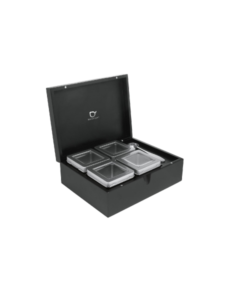 Theedoos met 4 blikjes en maatlepel