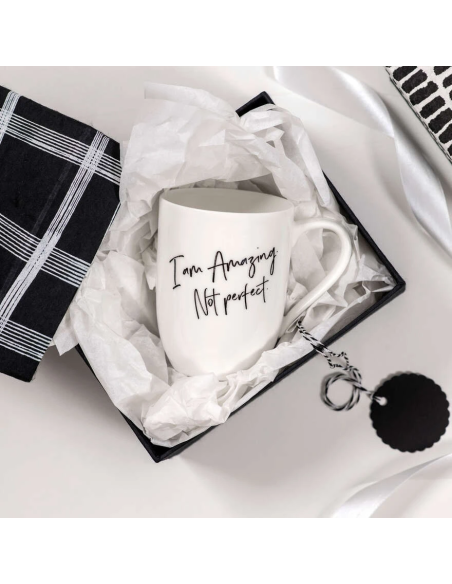 Beker "Amazing not perfect"