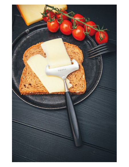 Kaasschaaf voor jonge kaas